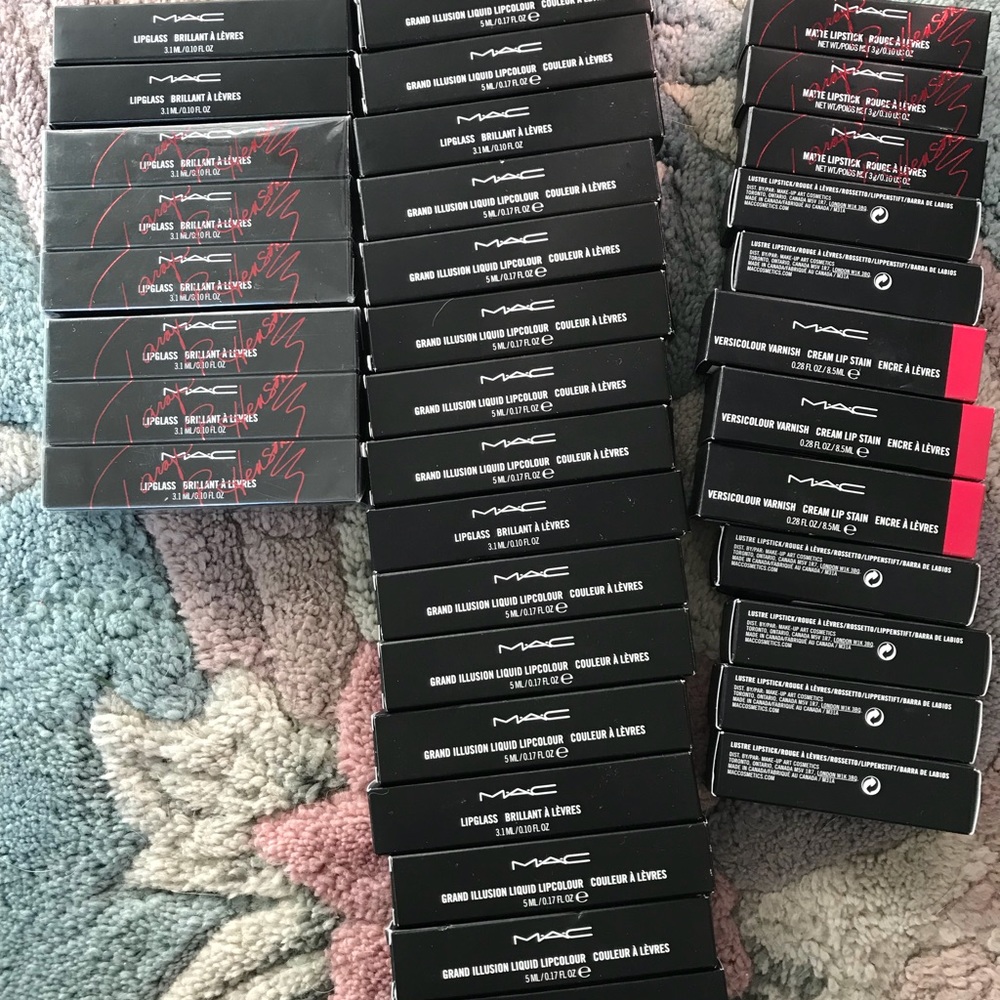 Assorted Mac cosmetics assorted prices